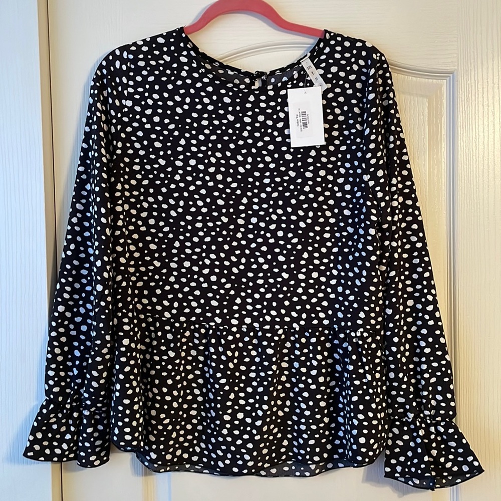 MTS Colbie Long Sleeve Black with White Specks Top Size Medium